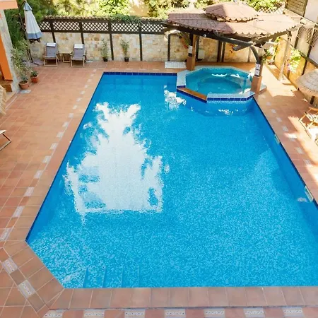 Casa Del Mar Sluneční pobřeží