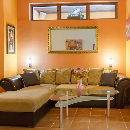 Casa Del Mar 아파트호텔
