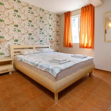 شقة فندقية Casa Del Mar 3*